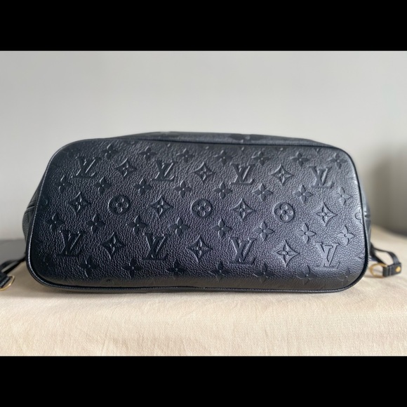 Louis Vuitton Neverfull MM Black Empreinte Leather - Picture 7 of 11
